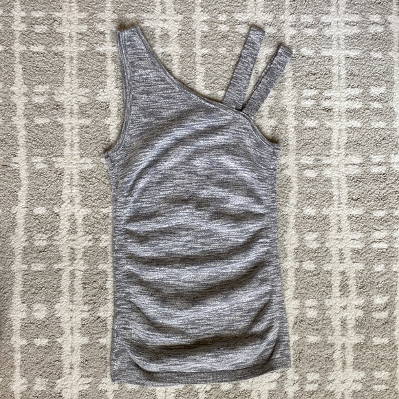 •Express• Split Strap Tank Top - Picture 2 of 4